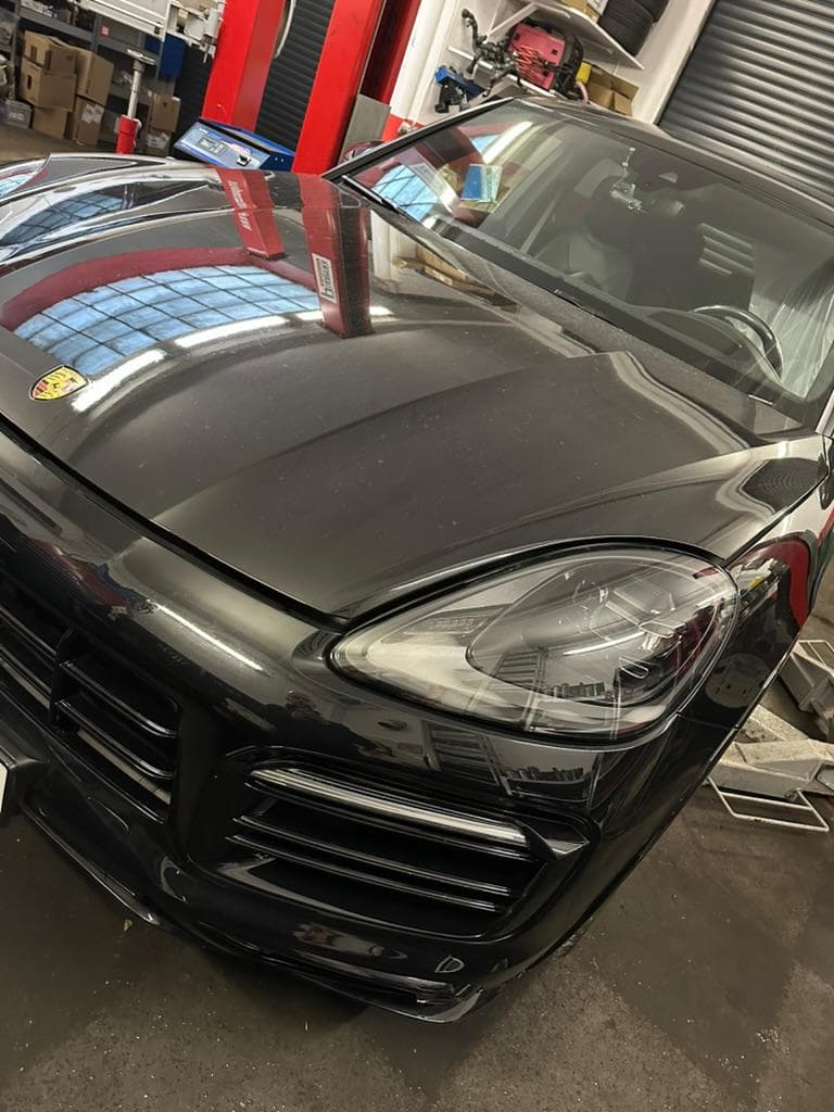 Porsche Cayenne 2024 serwis układu hamulcowego
